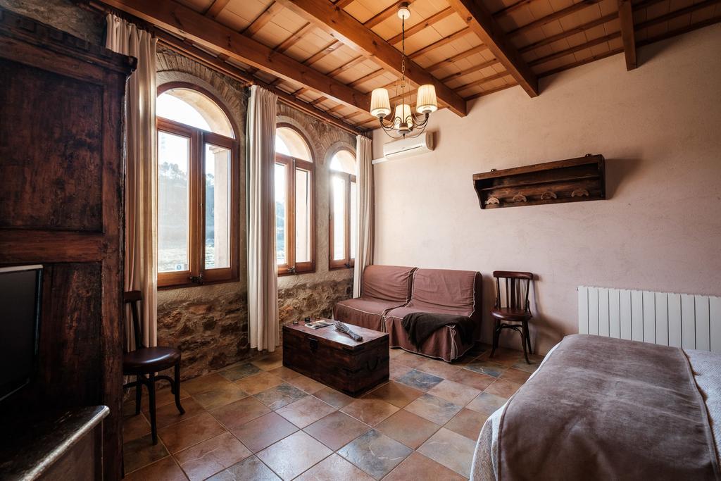 Can Barnosell - Els Masos D'En Coll Llaviá Chambre photo